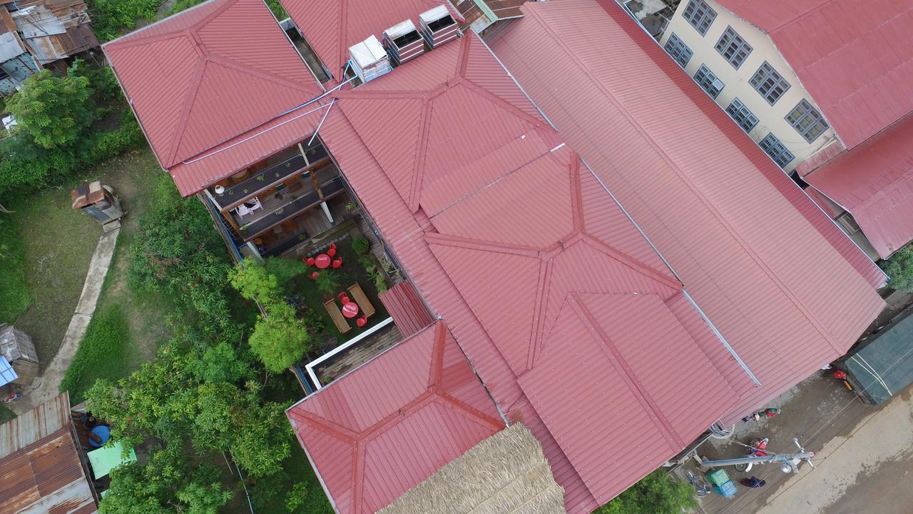 Three Seasons Inn & Spa Nyaungshwe Exteriör bild